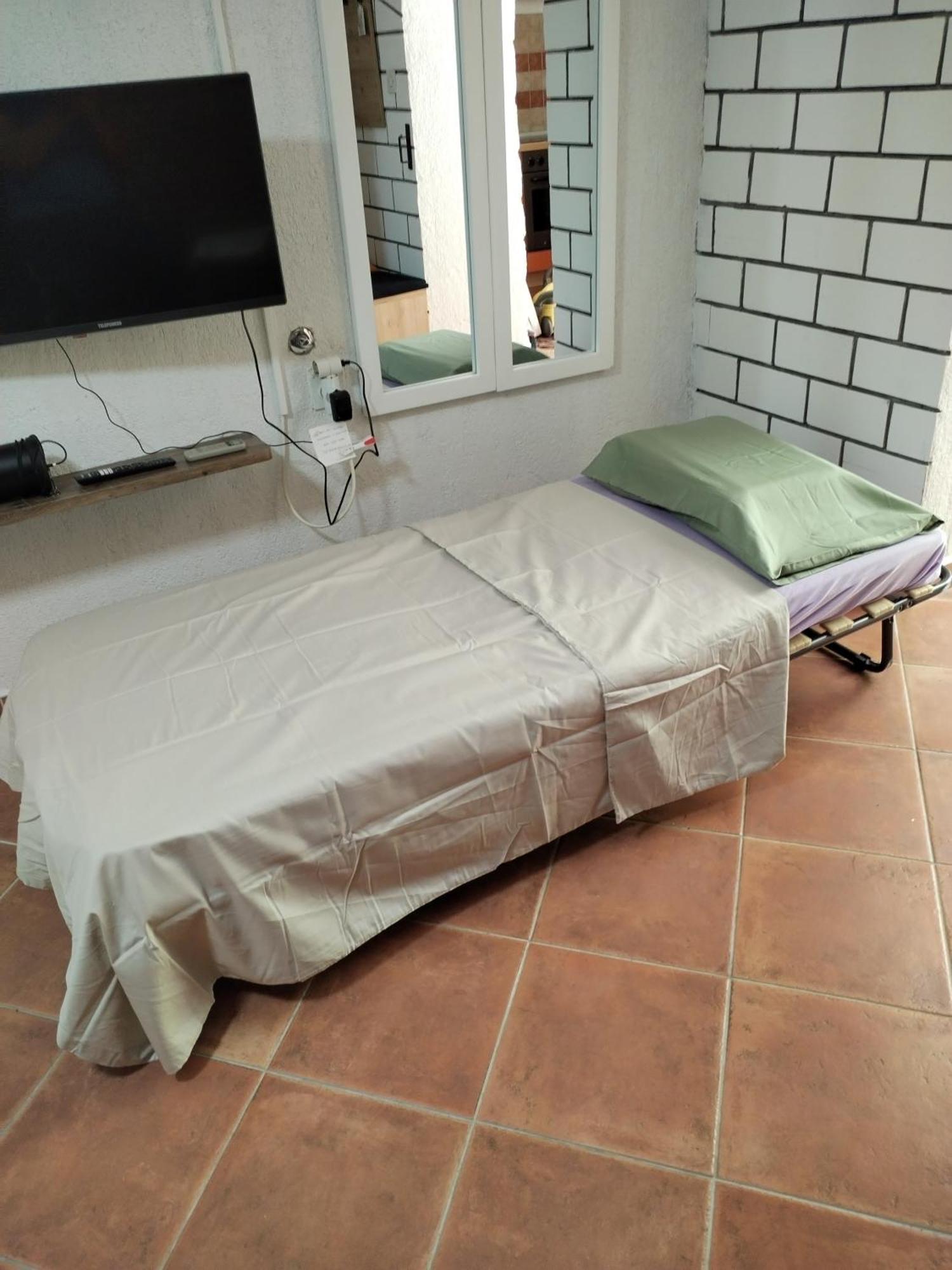 Apartments Popi Кленовица Екстериор снимка
